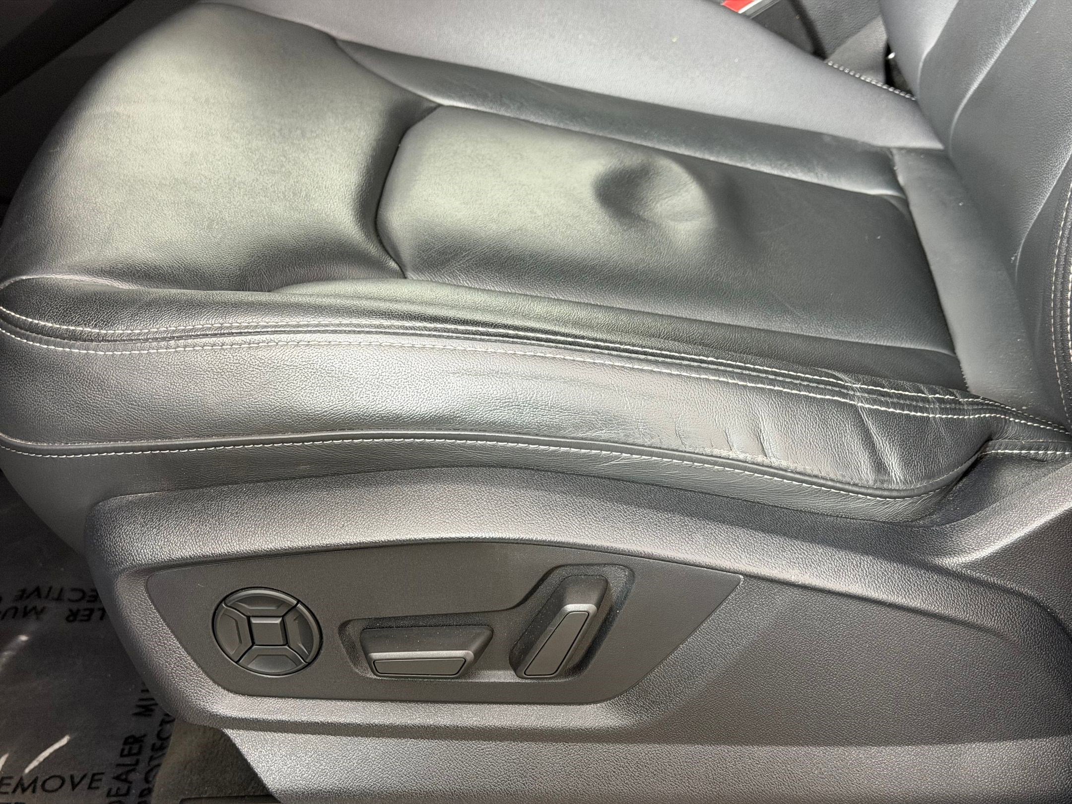 Used 2023 Audi Q8 Premium w/ Convenience Package image 14