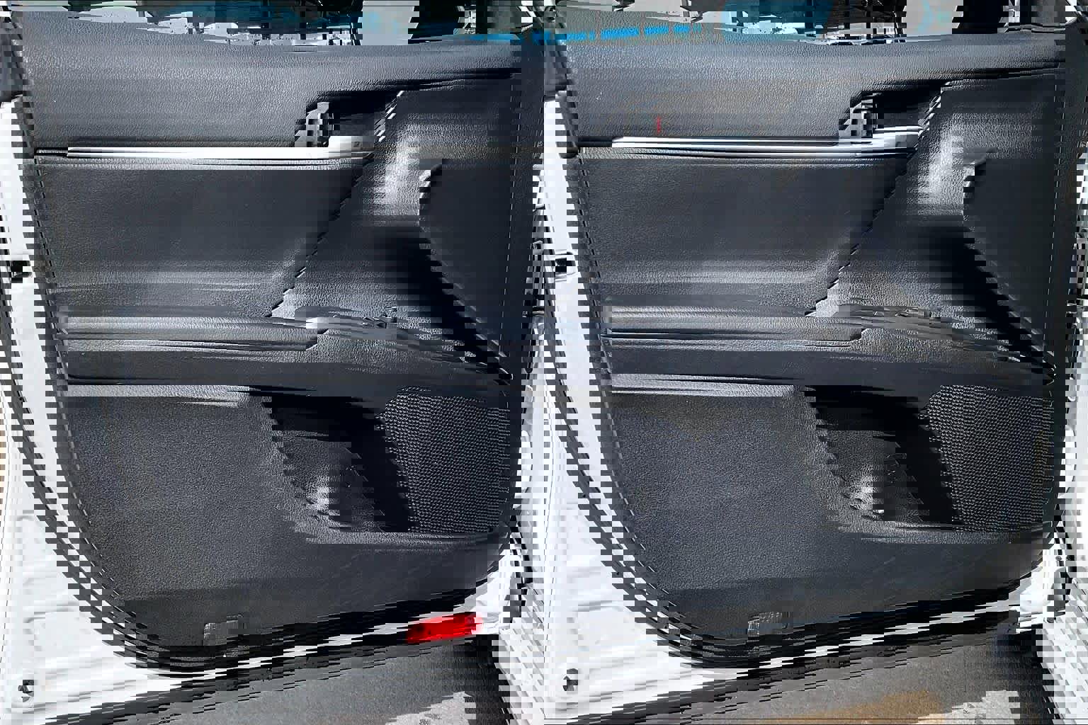 Used 2023 Toyota Camry SE image 24