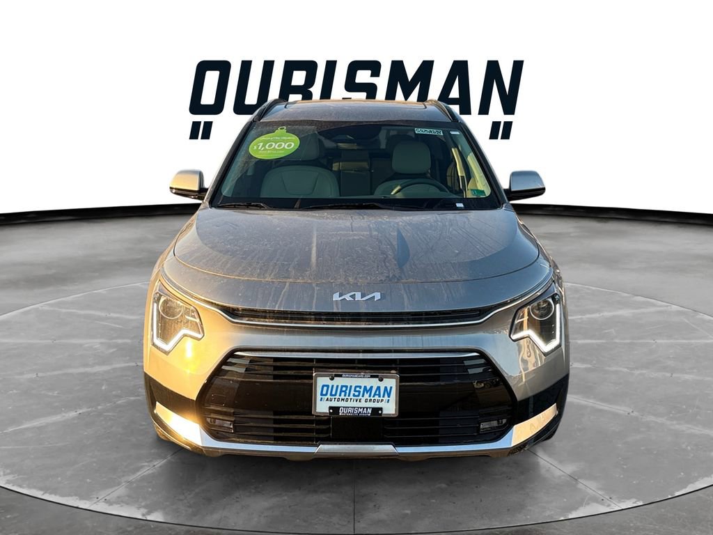 New 2025 Kia Niro EX Touring image 8