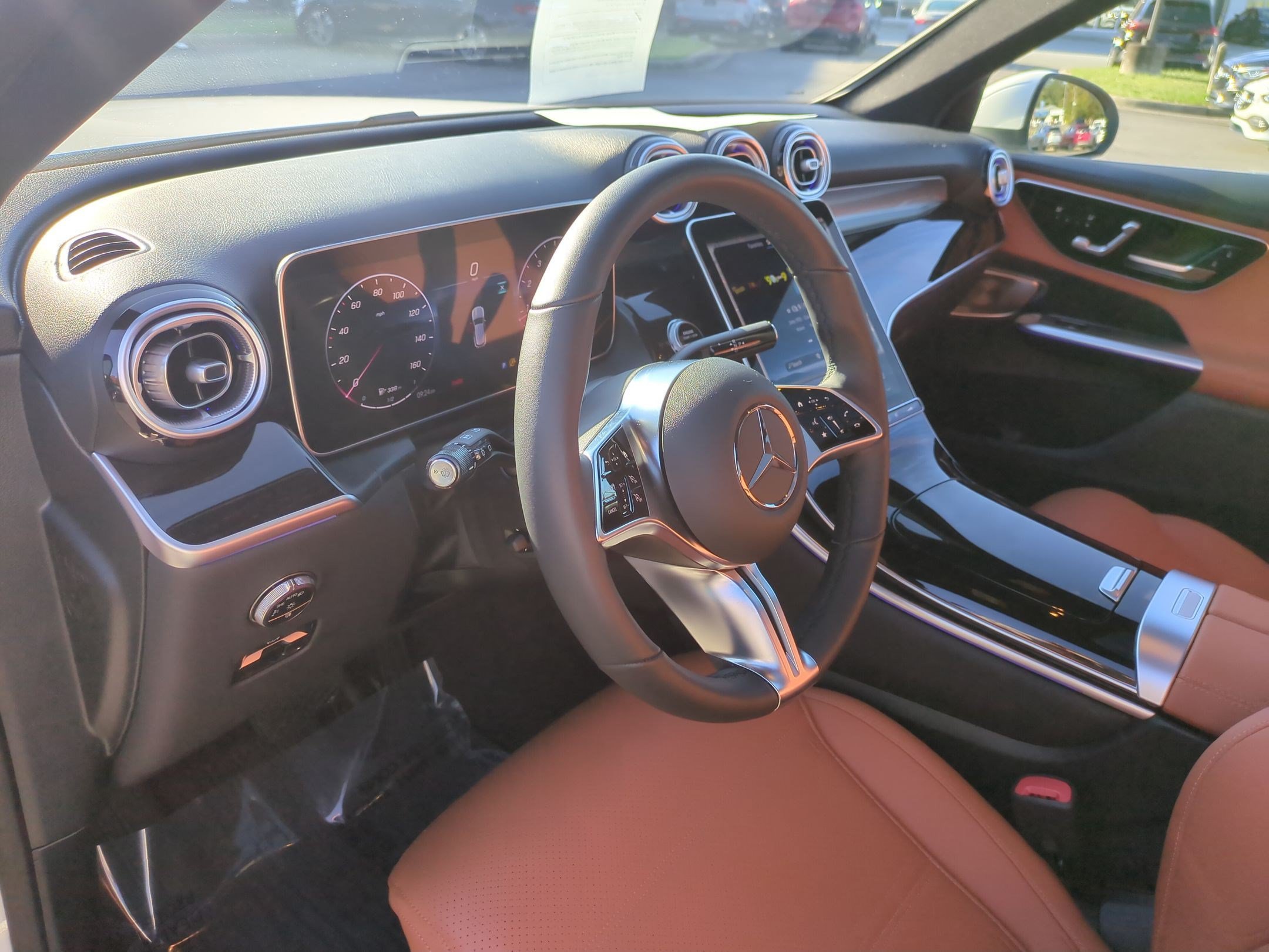 Certified 2026 Mercedes-Benz GLC 300 4MATIC image 16