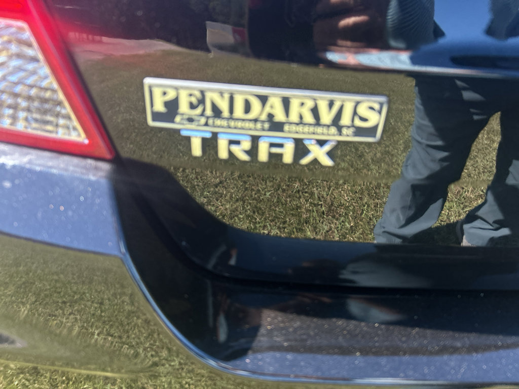 Used 2022 Chevrolet Trax LS w/ Tint and Cruise Package image 5