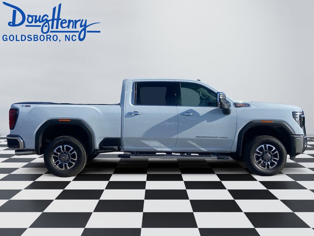 New 2026 GMC Sierra 2500 SLT w/ SLT Premium Package AWD/4WD image 6