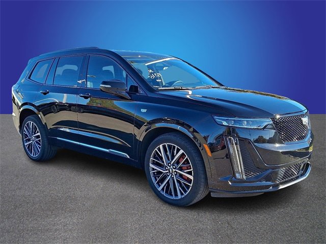 Certified 2024 Cadillac XT6 Sport w/ Platinum Package image 3