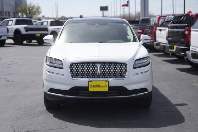 Used 2022 Lincoln Nautilus Reserve image 3