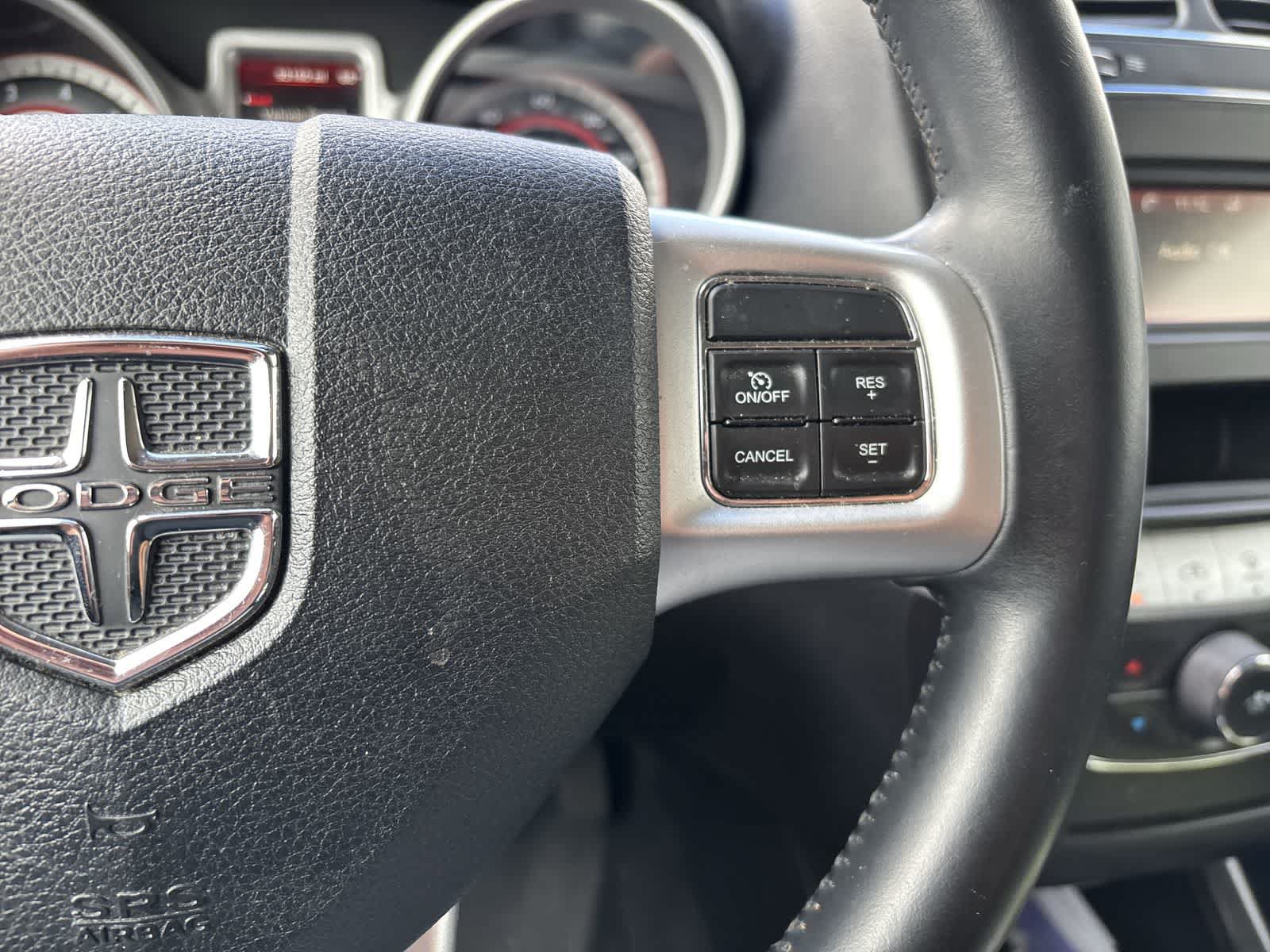 Used 2017 Dodge Journey SXT w/ Comfort/Convenience Group FWD image 11