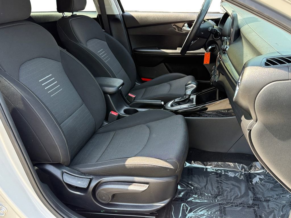 Used 2020 Kia Forte EX FWD image 15