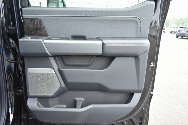 New 2025 Ford F250 Lariat w/ Lariat Ultimate Package image 52