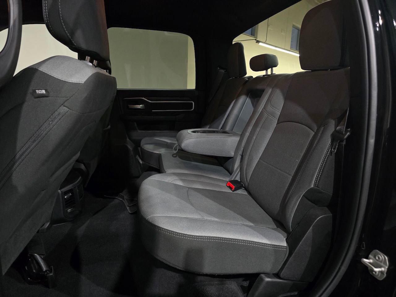 Used 2024 RAM 2500 Big Horn image 30