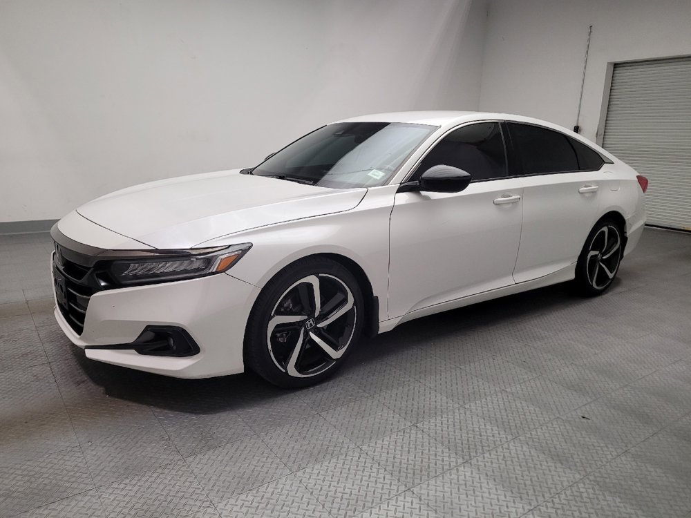Used 2022 Honda Accord Sport image 3