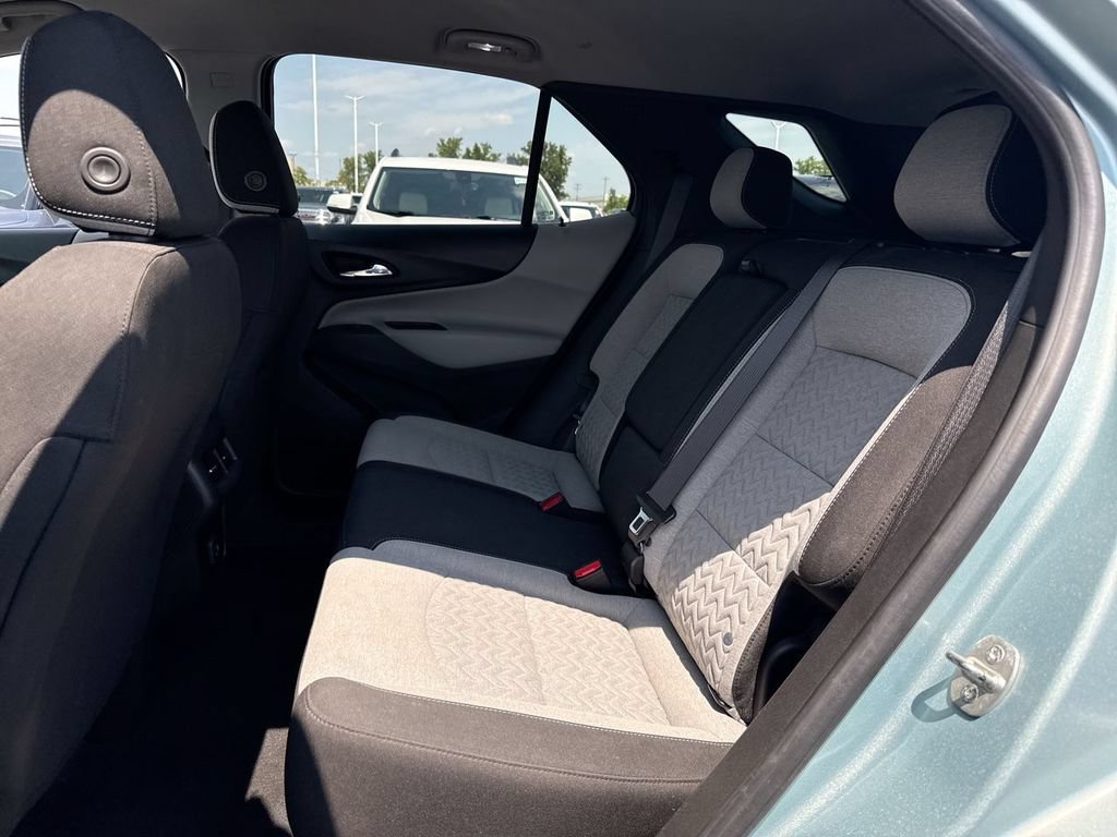 Used 2022 Chevrolet Equinox LT FWD image 23