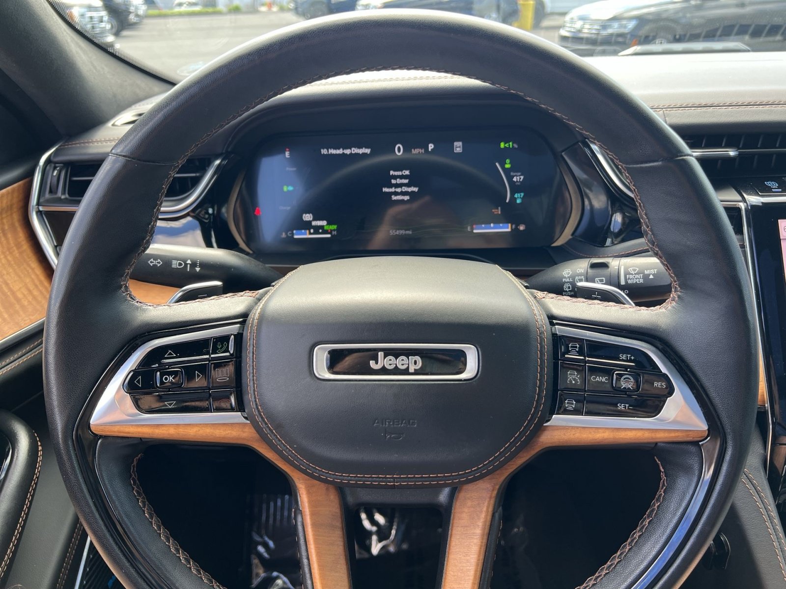 Used 2023 Jeep Grand Cherokee Summit AWD/4WD image 16