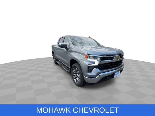 Used 2025 Chevrolet Silverado 1500 LT AWD/4WD image 2
