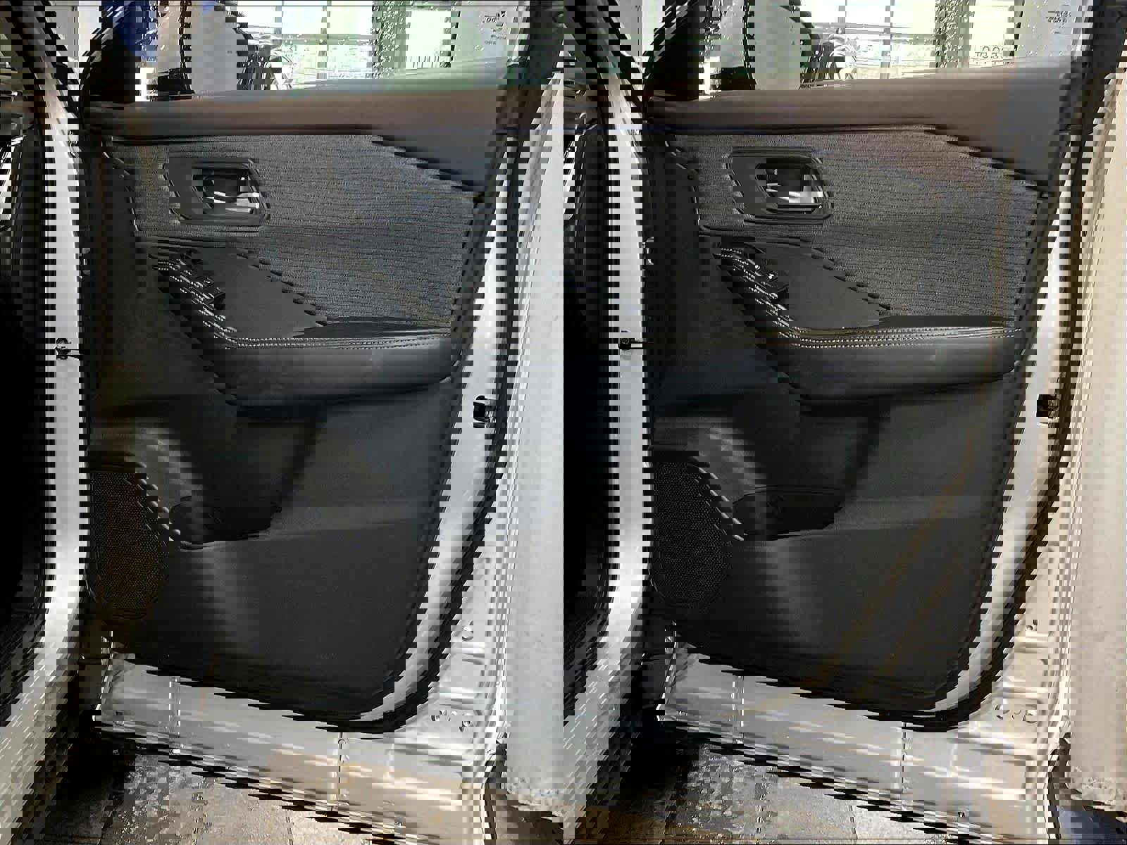 Certified 2022 Nissan Rogue SV image 12