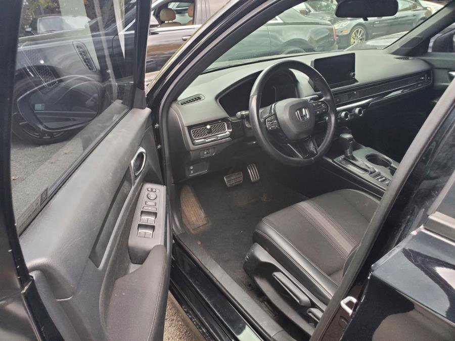 Used 2023 Kia Sorento LX image 14