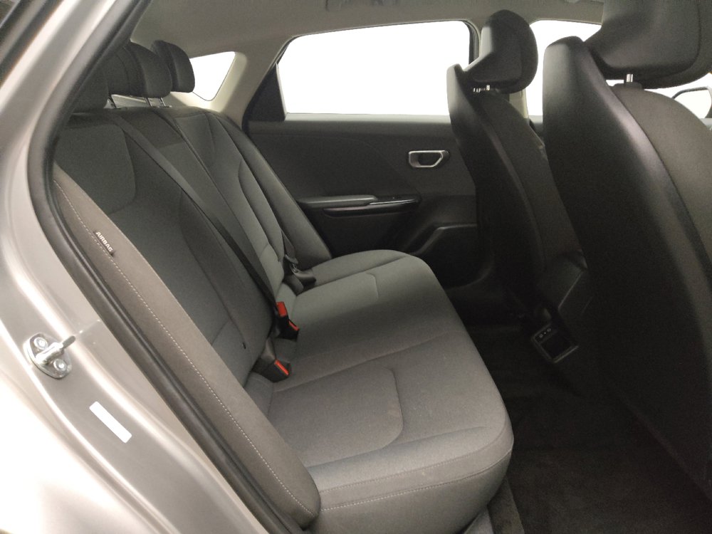Used 2025 Kia K4 FWD image 19