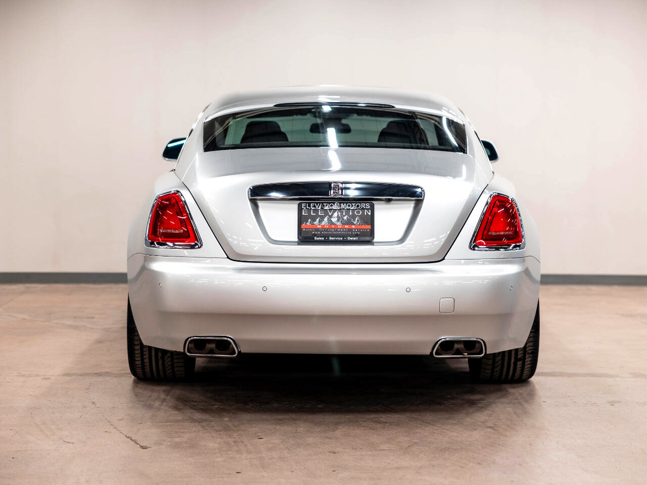 Used 2015 Rolls-Royce Wraith image 3