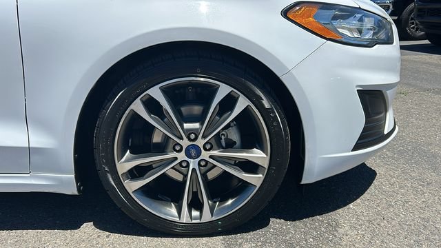 Certified 2019 Ford Fusion SE FWD image 9