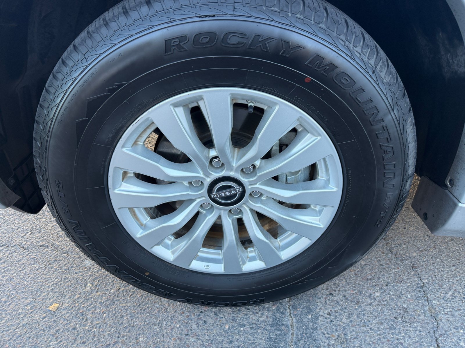 Used 2022 Nissan Armada SV RWD image 11