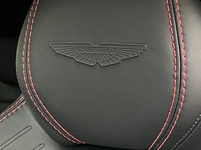 Used 2023 Aston Martin DBX AWD/4WD image 5