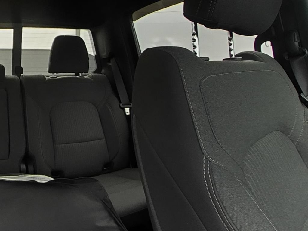 Used 2020 RAM 1500 Big Horn AWD/4WD image 11