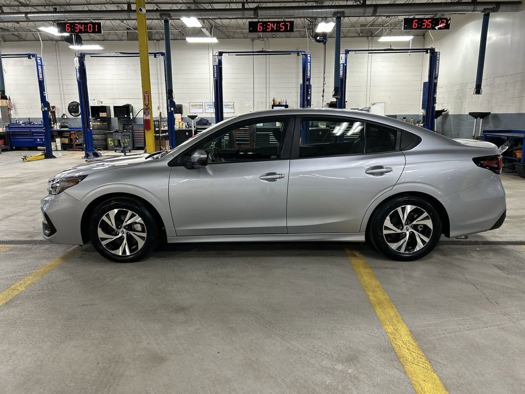 Certified 2025 Subaru Legacy Premium image 5