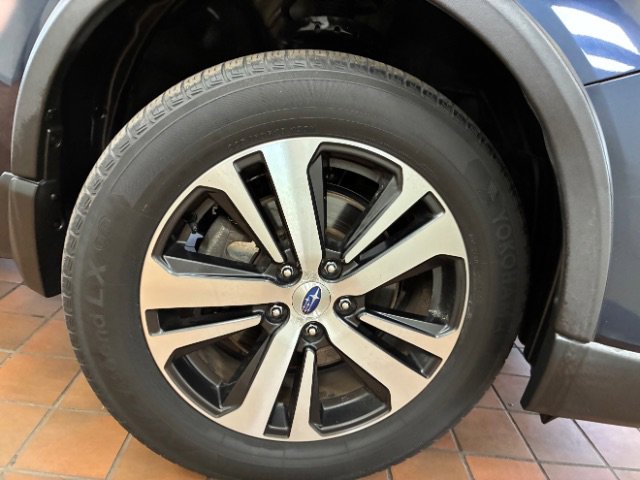 Used 2018 Subaru Outback 2.5i Limited AWD/4WD image 17