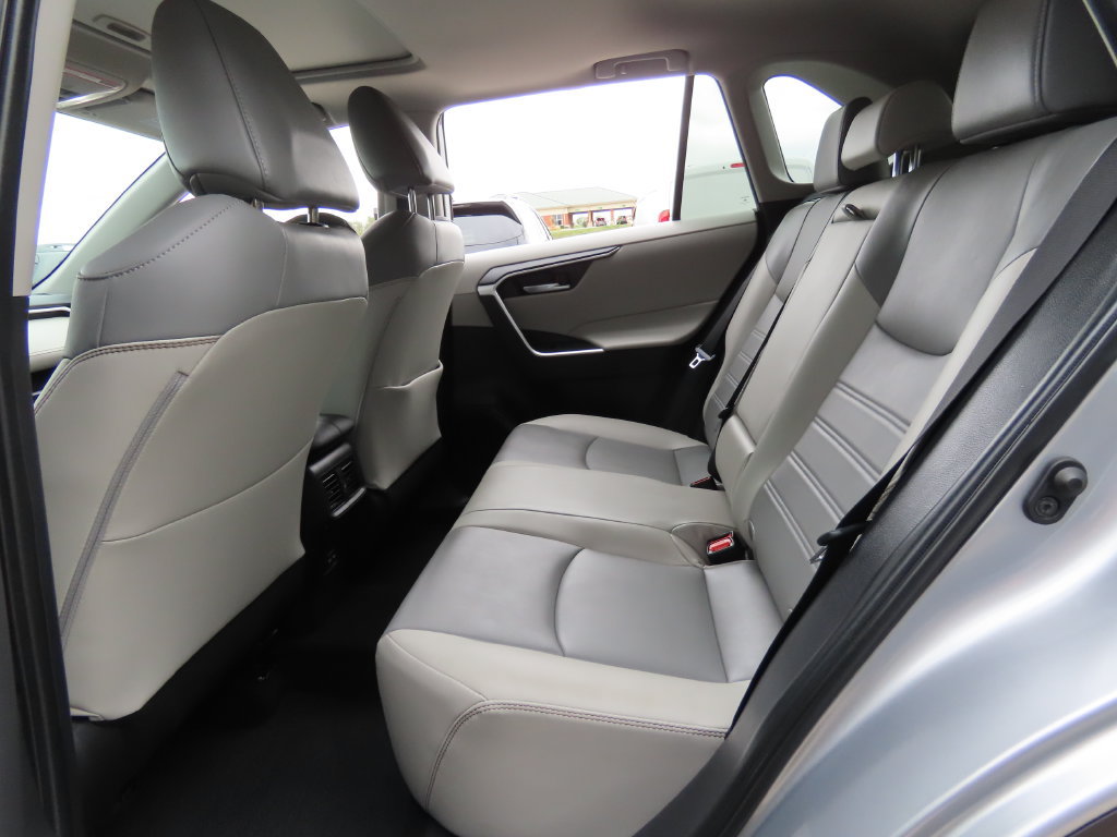 Used 2024 Toyota RAV4 XLE Premium AWD/4WD image 24