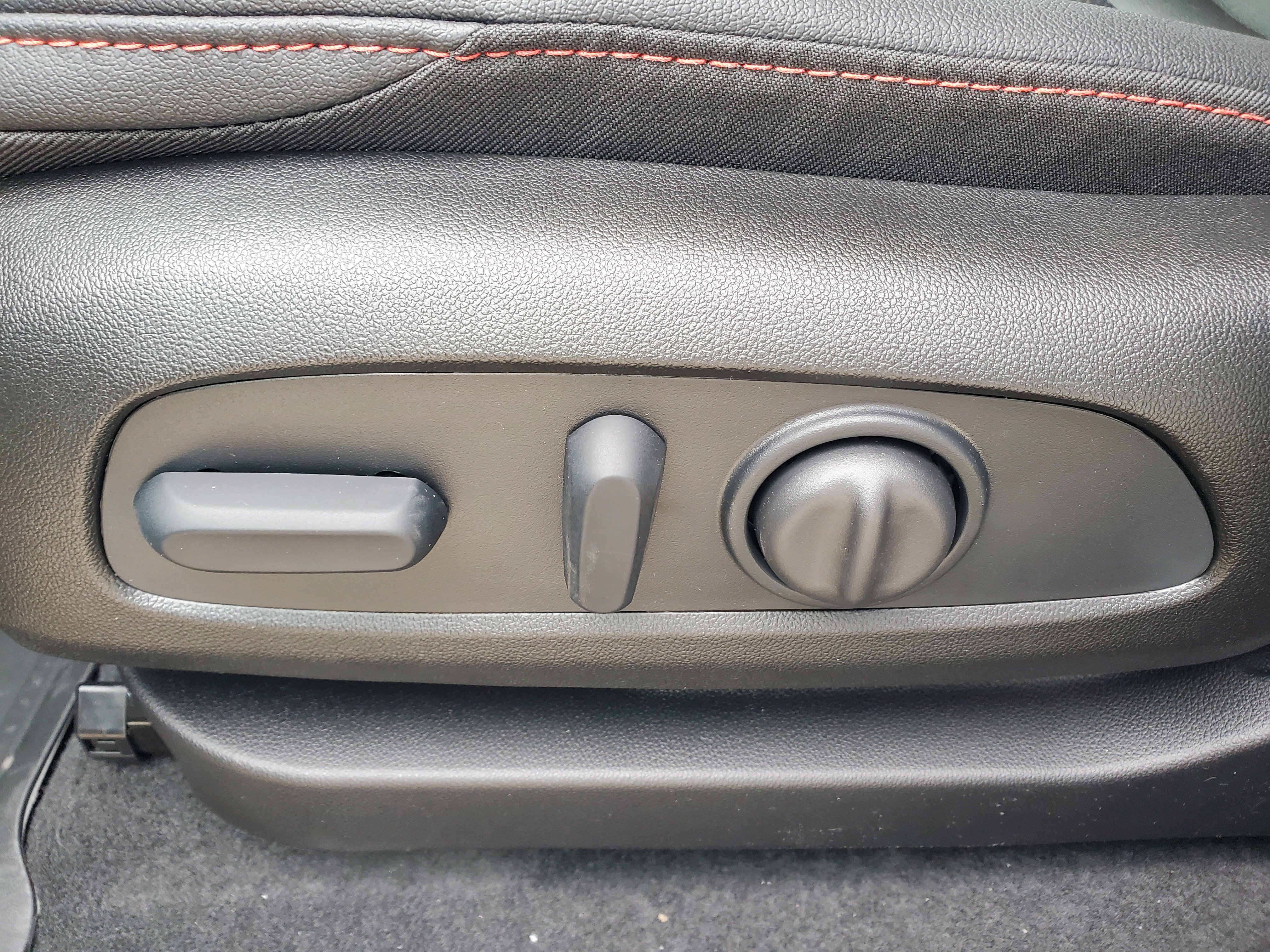 New 2027 Chevrolet Bolt RS w/ LPO, All-Weather Package FWD image 6