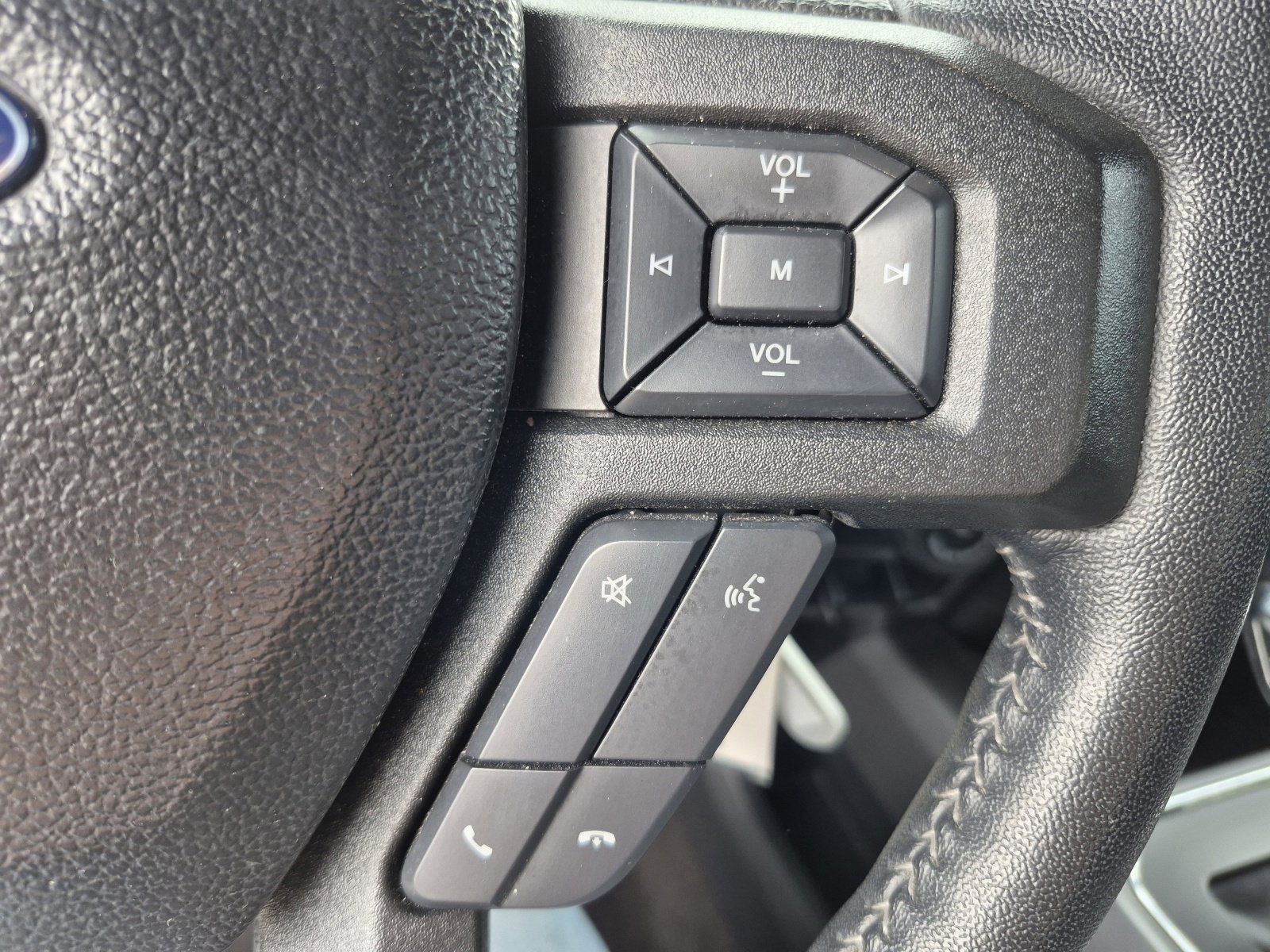 Used 2020 Ford F150 XLT w/ Equipment Group 302A Luxury AWD/4WD image 27