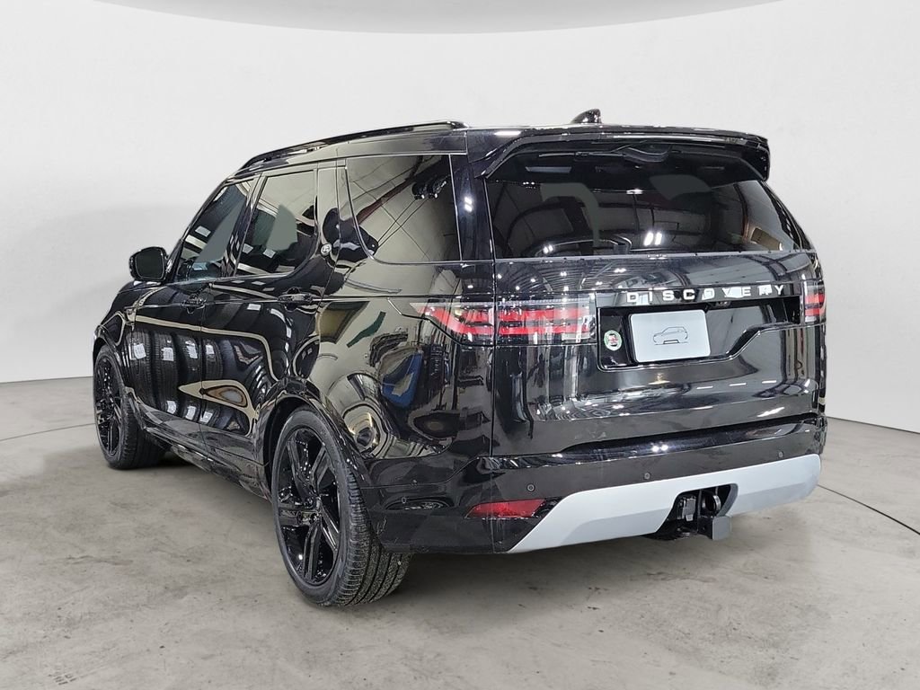 New 2026 Land Rover Discovery Limited Edition image 3