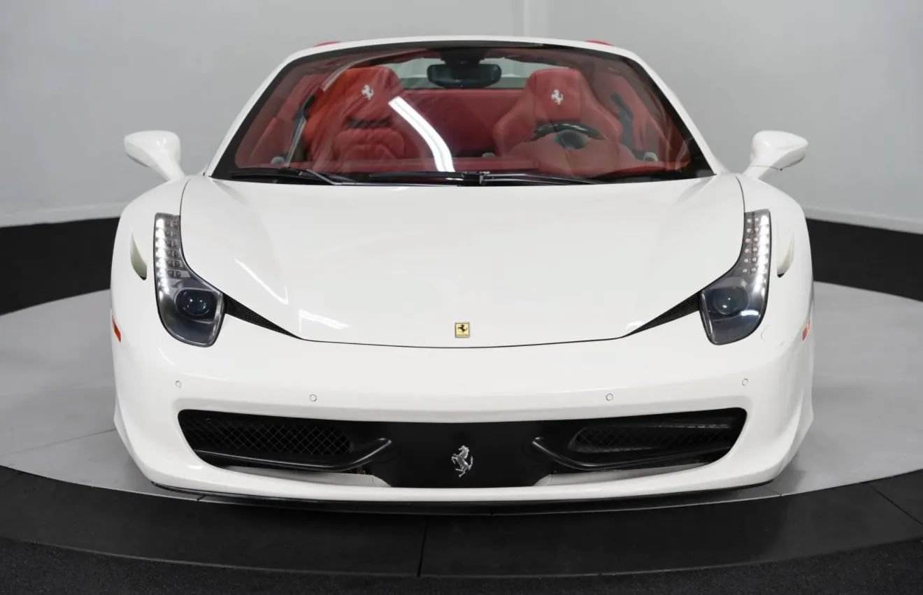 Used 2013 Ferrari 458 Spider RWD image 5