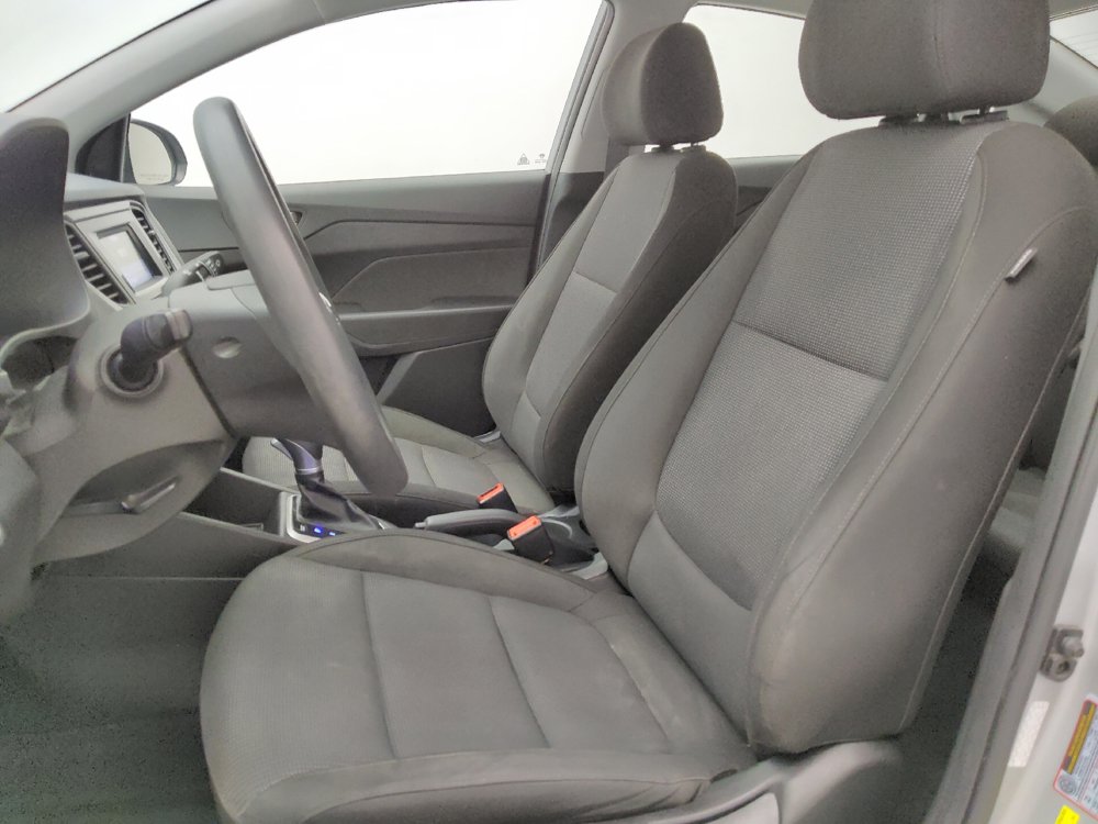 Used 2022 Hyundai Accent SE FWD image 17