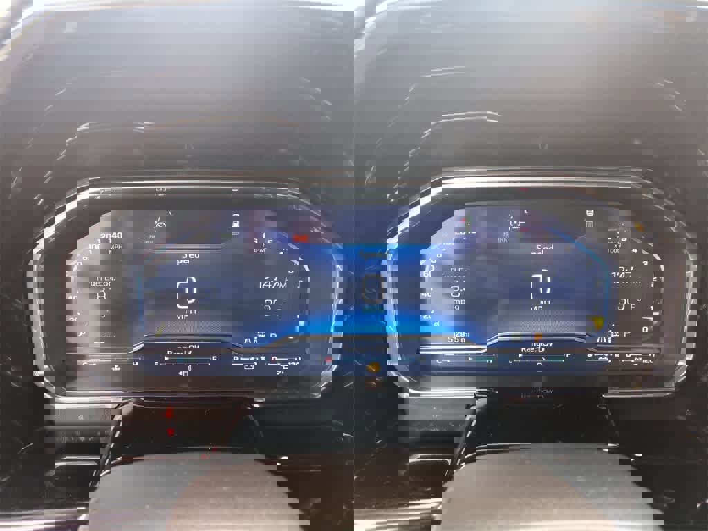 Used 2024 Chevrolet Silverado 1500 LT Trail Boss w/ Protection Package image 15