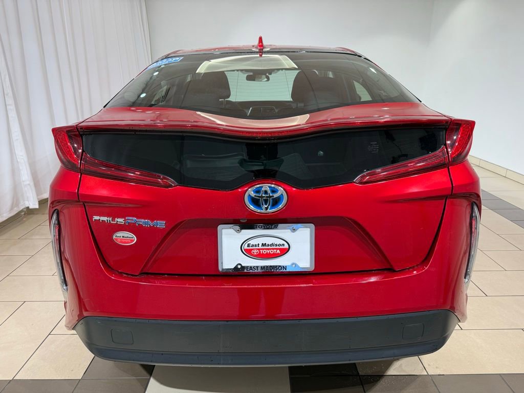 Used 2018 Toyota Prius Prime Plus FWD image 4