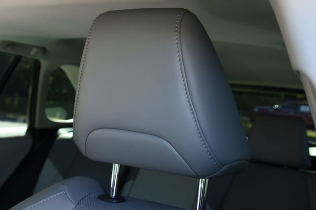 Used 2025 Toyota RAV4 Limited w/ Advanced Technology Package image 26