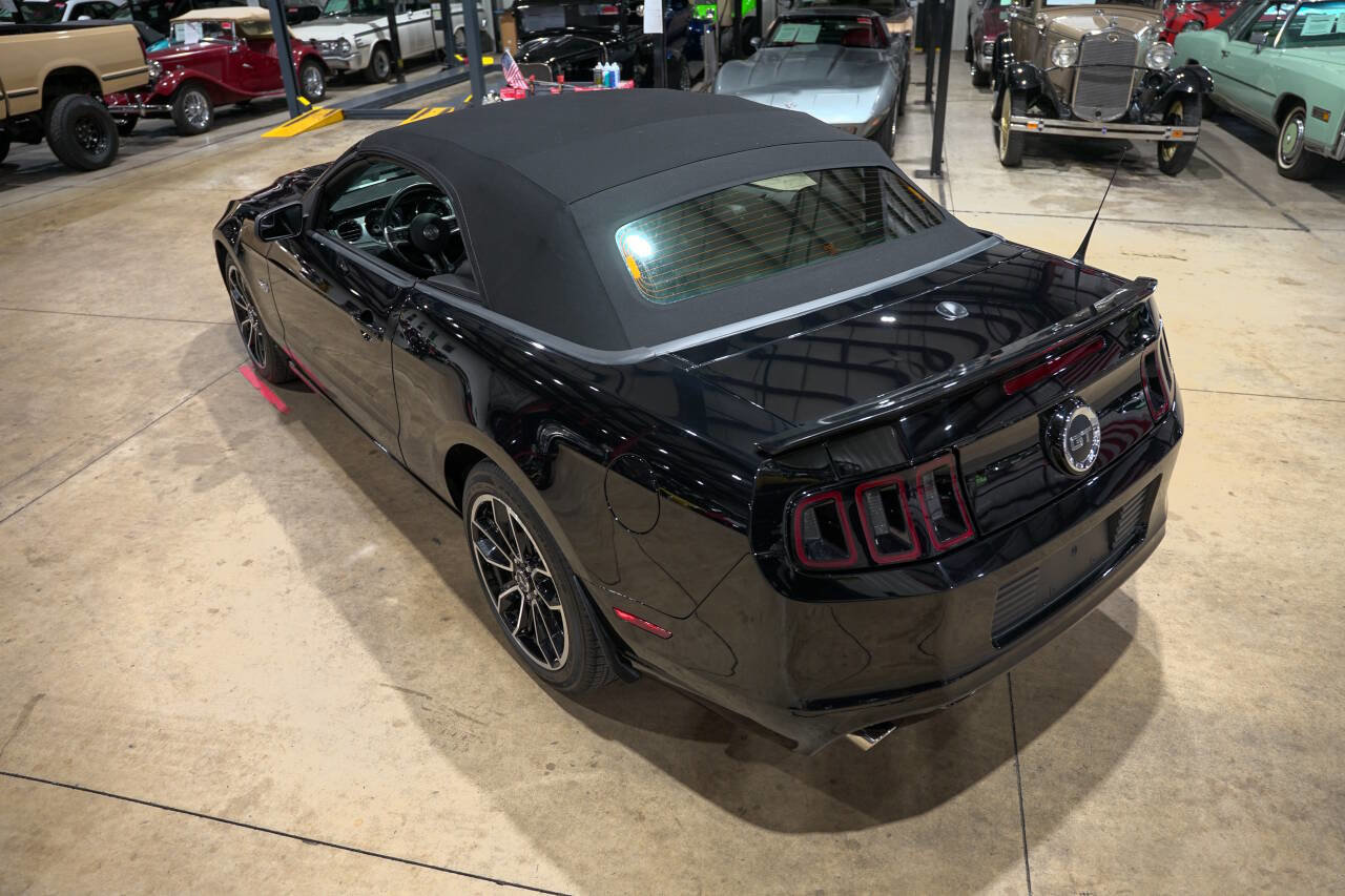 Used 2014 Ford Mustang GT Premium w/ Equipment Group 401A image 28