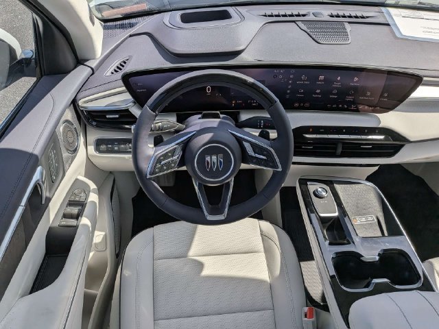 New 2027 Buick Enclave Avenir w/ LPO, Floor Liner Package AWD/4WD image 18