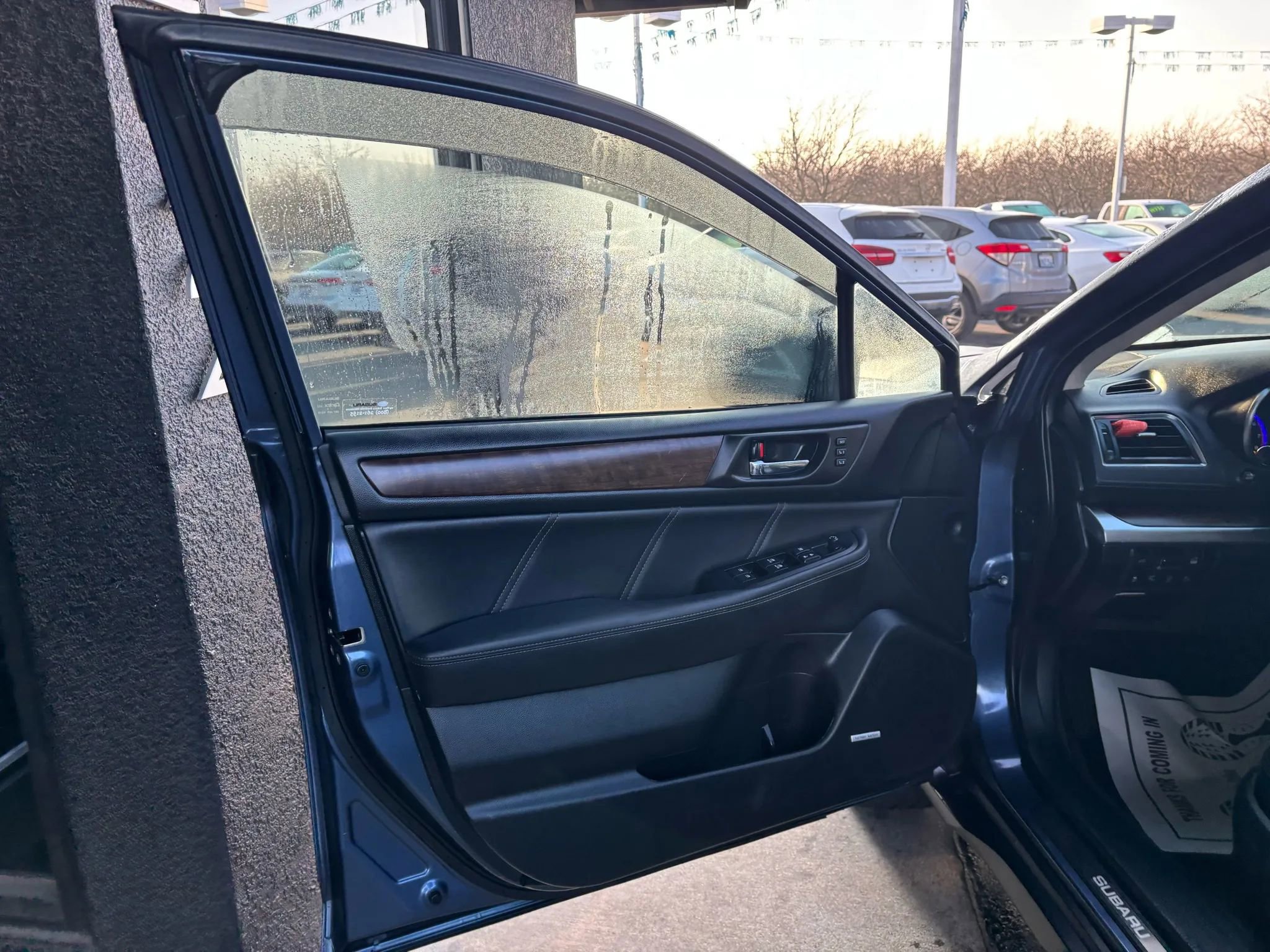 Used 2018 Subaru Outback 2.5i Limited image 7