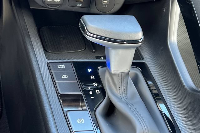 Certified 2025 Hyundai Elantra SEL FWD image 26