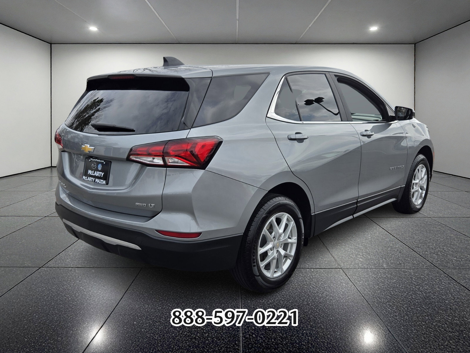 Used 2023 Chevrolet Equinox LT image 5