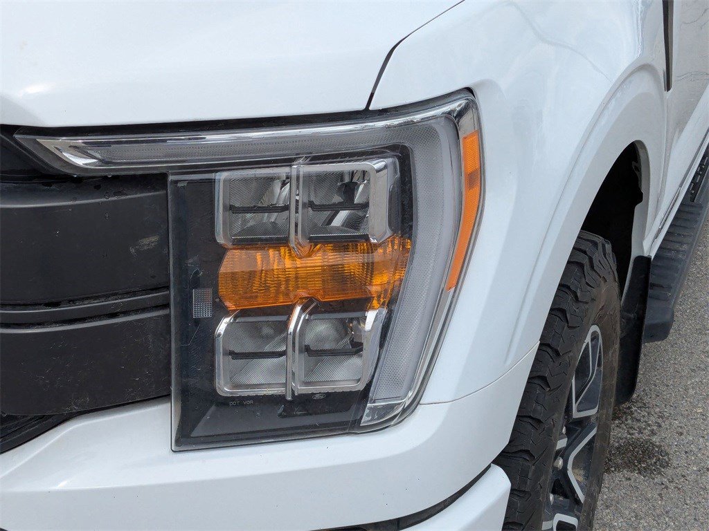 Used 2023 Ford F150 Lariat w/ FX4 Off-Road Package image 12