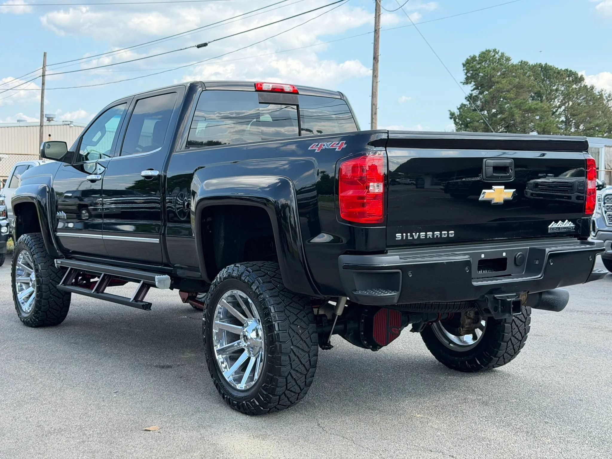 Used 2015 Chevrolet Silverado 2500 High Country w/ Duramax Plus Package AWD/4WD image 53