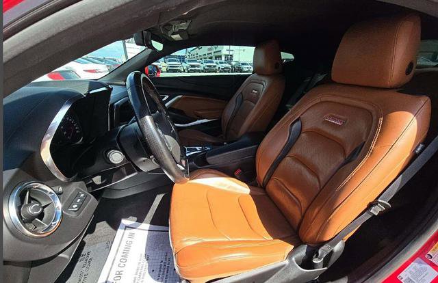 Used 2021 Chevrolet Camaro SS image 4