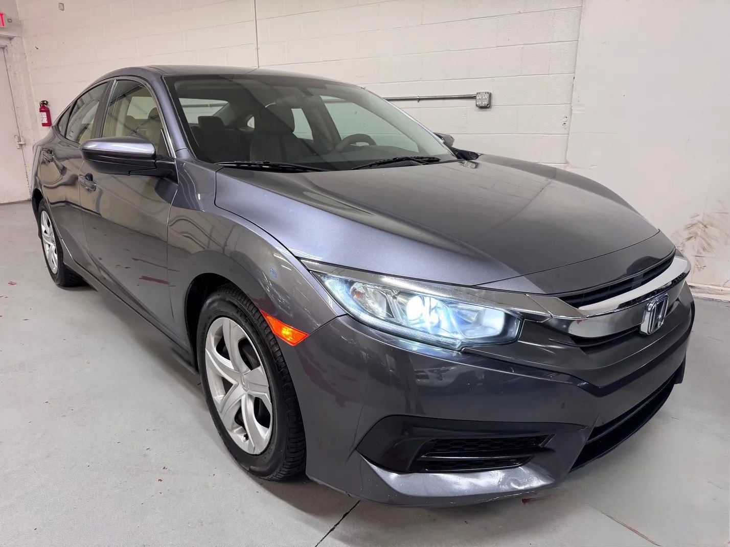 Used 2018 Honda Civic LX image 1