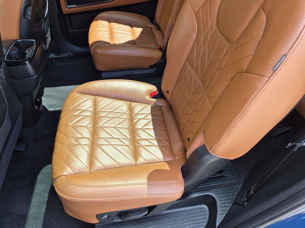 Certified 2024 Kia Telluride SX Prestige X-Line AWD/4WD image 29