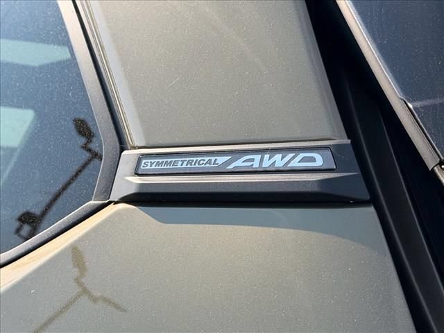 Used 2025 Subaru Forester Touring AWD/4WD image 31