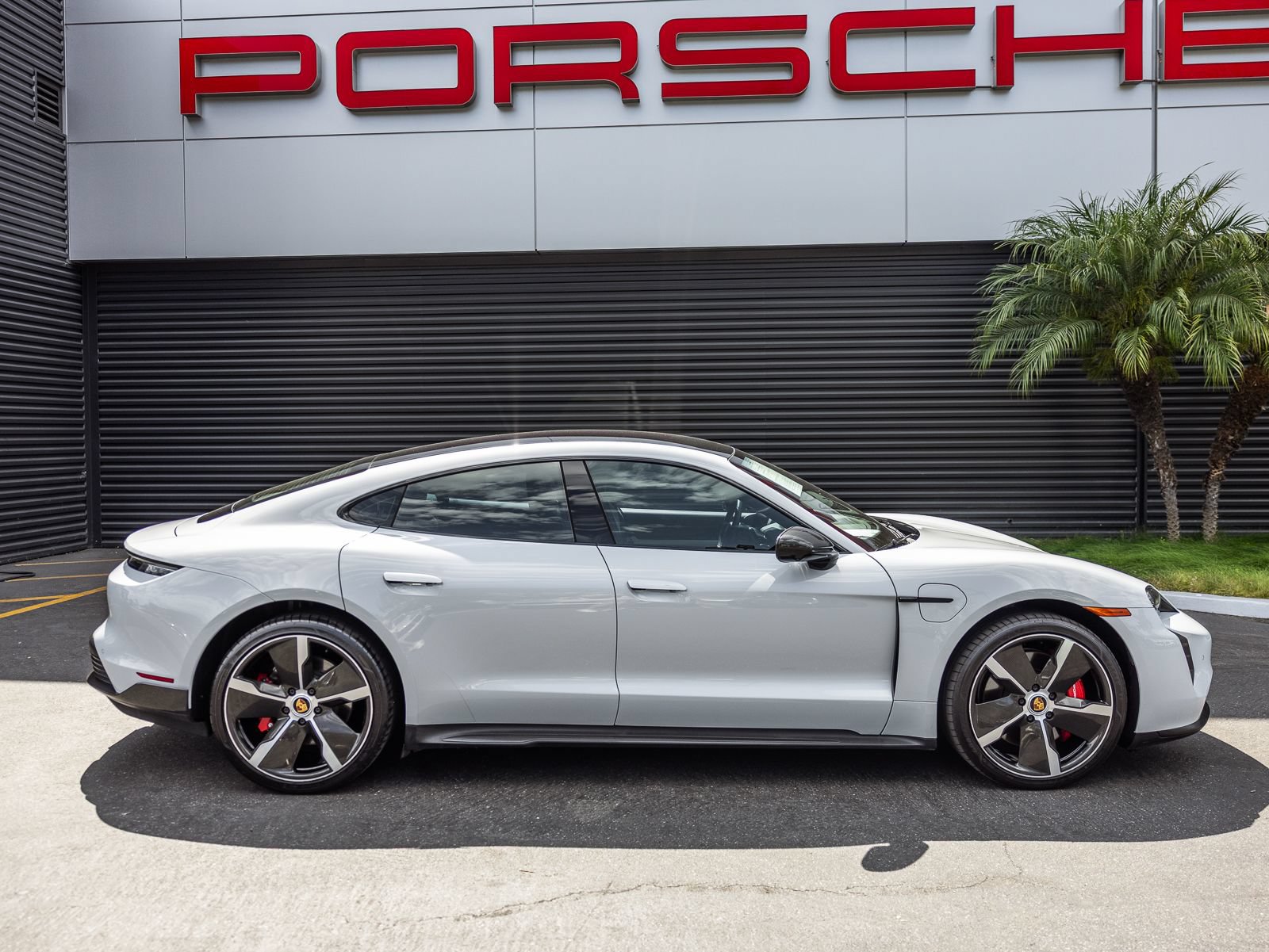 Certified 2023 Porsche Taycan GTS AWD/4WD image 10