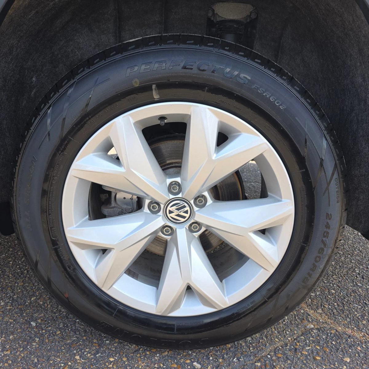 Used 2019 Volkswagen Atlas S FWD image 7