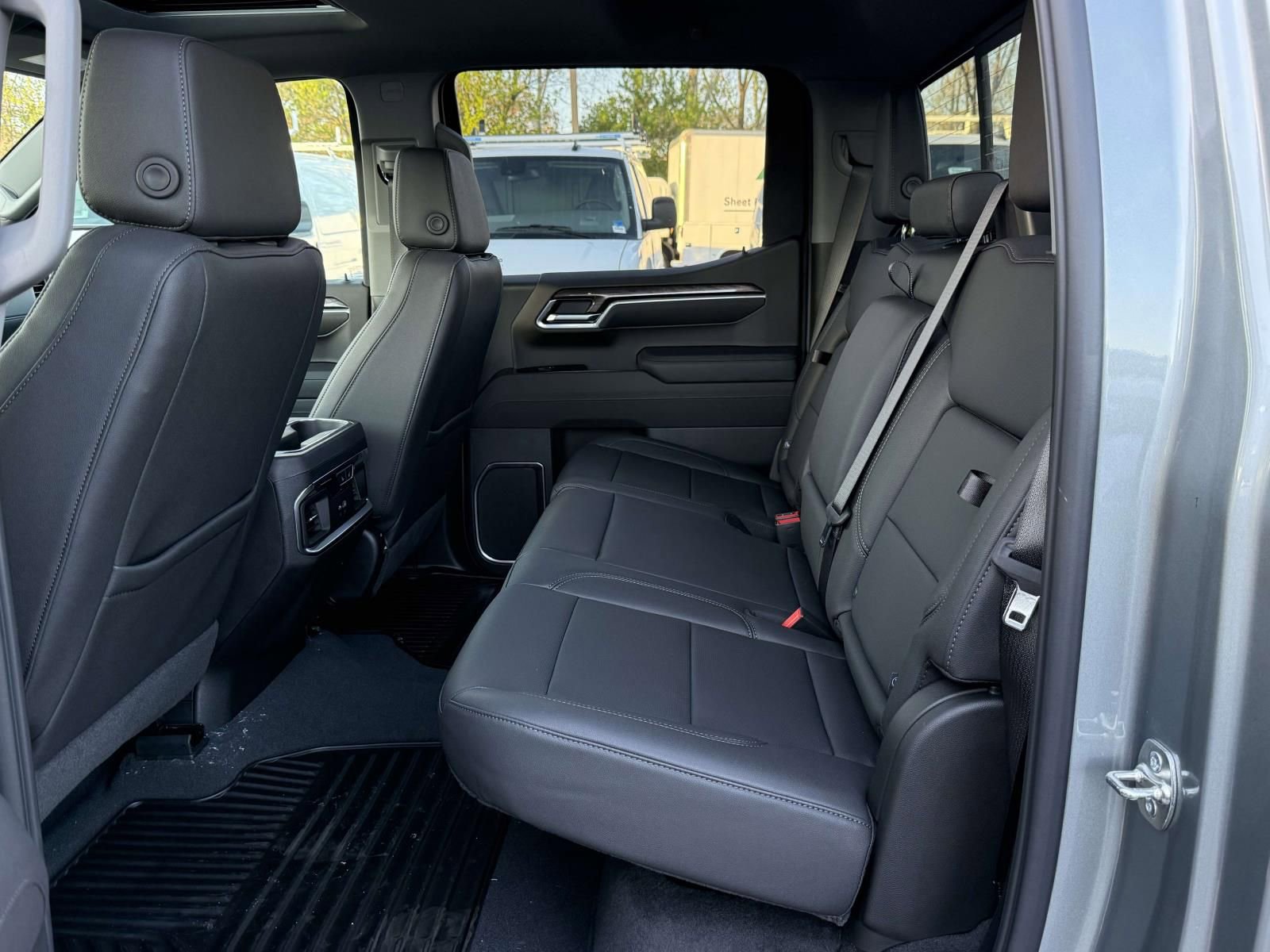 New 2026 Chevrolet Silverado 1500 LTZ w/ LTZ Premium Package image 20