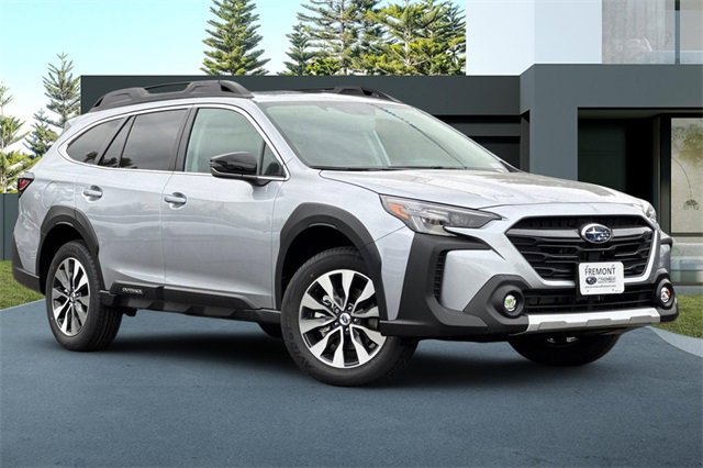 New 2025 Subaru Outback Limited image 2